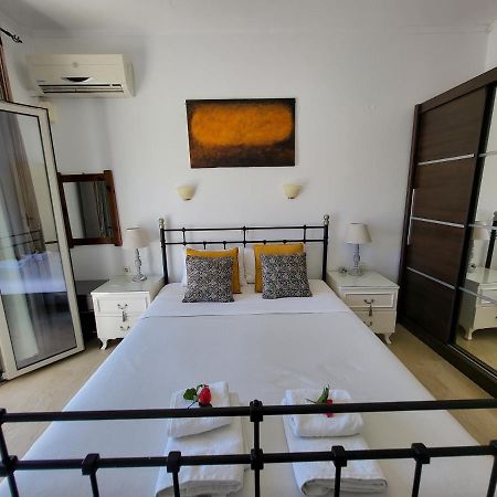 Angela Kassiopi Apartament Studio Екстер'єр фото